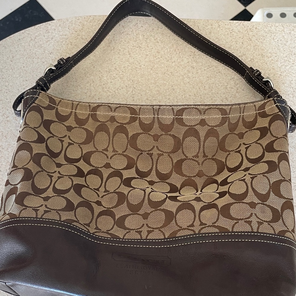Coach Tan and Brown Signature bucket shoulder tote EUC